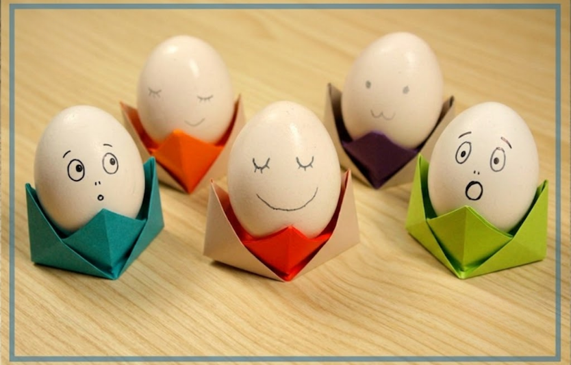 Паперова підставка для яйця